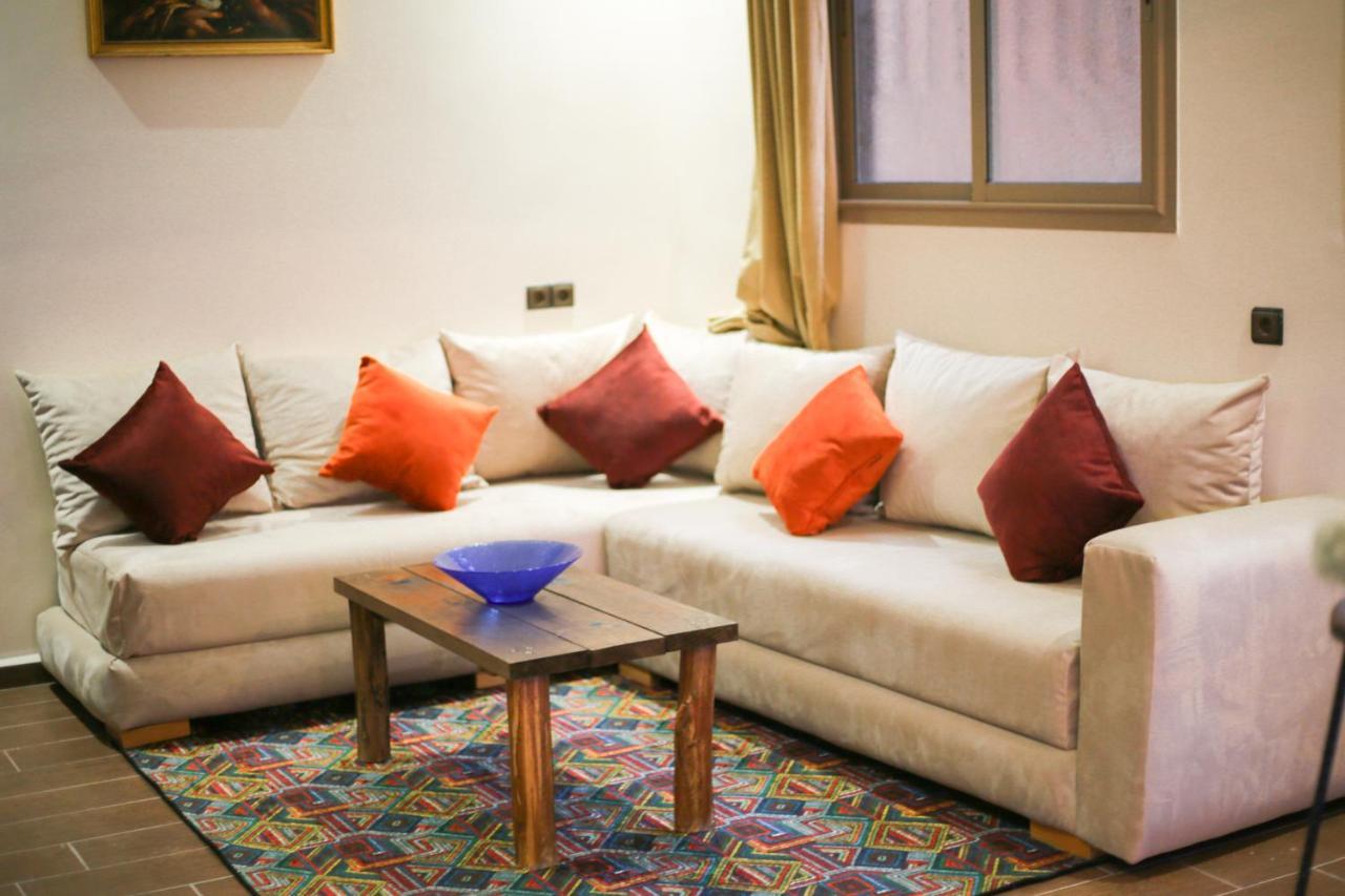 Issli Appartment Climatise Hiver Et Ete Azrou Luaran gambar