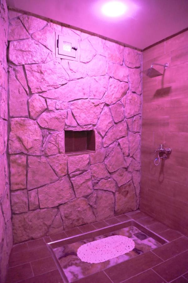 Issli Appartment Climatise Hiver Et Ete Azrou Luaran gambar