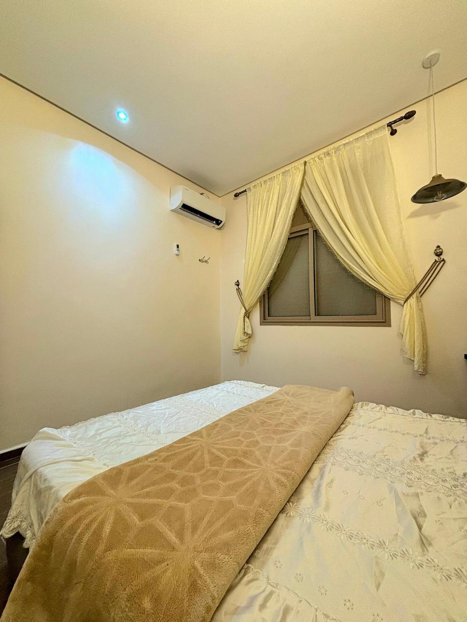 Issli Appartment Climatise Hiver Et Ete Azrou Luaran gambar